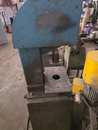 Máquina de Taller para Aluminio Rafre CR