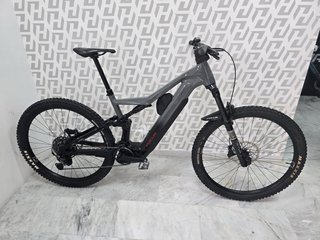Bicicleta Eléctrica de Montaña Focus