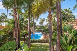 Casa adosada en alquiler en Lomas de Marbella Club en Marbella