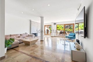 Piso en venta en Lomas de Marbella Club en Marbella