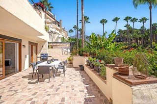 Piso en venta en Lomas de Marbella Club en Marbella
