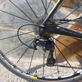 Bicicleta Cannondale Synapse carbono