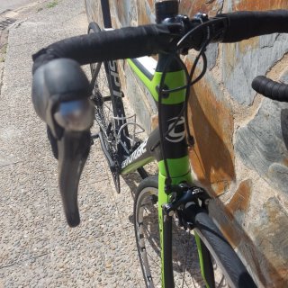 Bicicleta Cannondale Synapse carbono