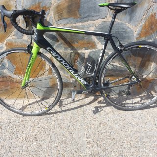 Bicicleta Cannondale Synapse carbono