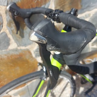 Bicicleta Cannondale Synapse carbono