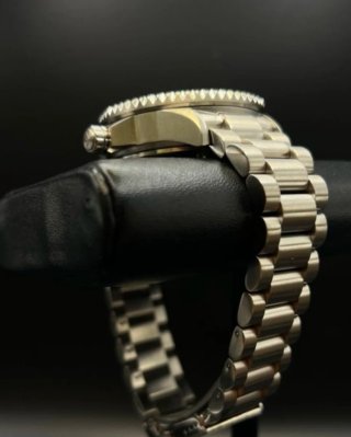Reloj Emporio Armani Automático Sea Explorer