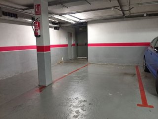 Garaje en venta en Via Europa - Parc Central en Mataró