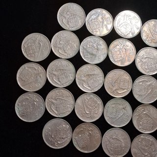 Lote de 43 monedas de 50 pesetas