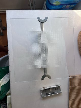 Lámpara de pared con cristal