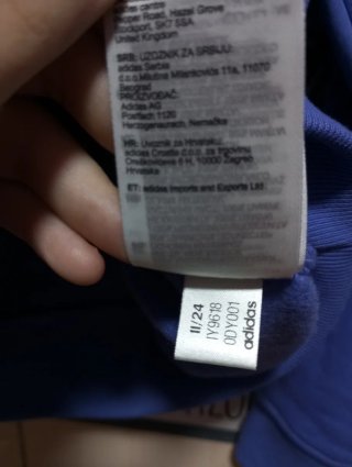 Sudadera Adidas morada Talla XS