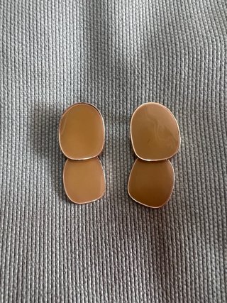 Pendientes de diseño geométrico beige