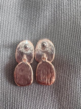 Pendientes de diseño geométrico beige