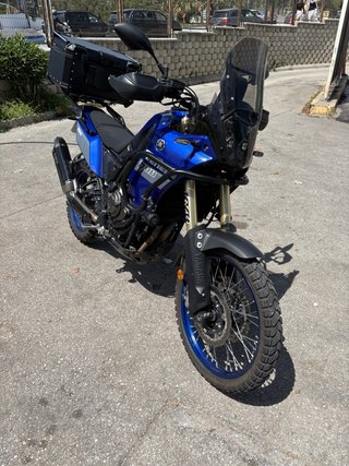 Yamaha Tenere 700 Adventure Acrapovic entero  Baul
