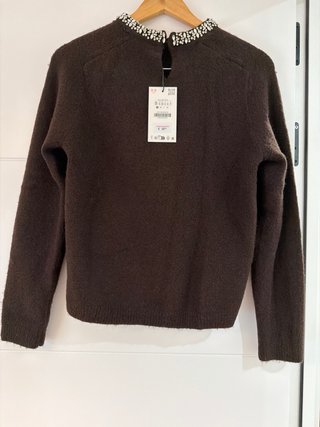 Jersey de lana con pedrería