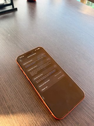 iPhone 17 Pro Max viene con factura y garantia
