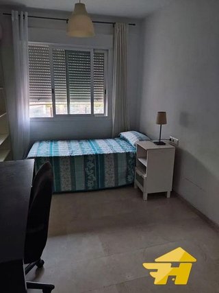 Piso en alquiler en Teatinos en Málaga