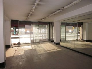 Local comercial en alquiler en Artigas - Llefià en Badalona