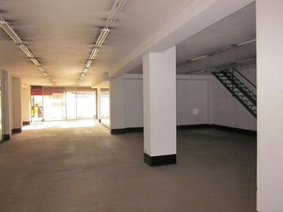 Local comercial en alquiler en Artigas - Llefià en Badalona