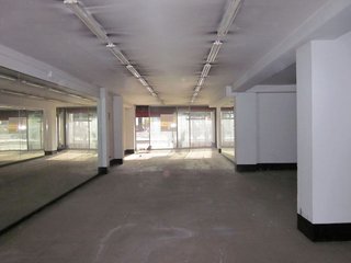 Local comercial en alquiler en Artigas - Llefià en Badalona