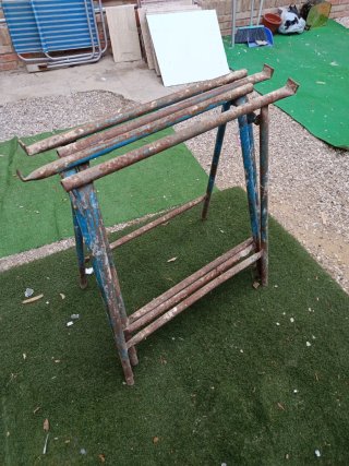 Burriquetas de construcción metálicas