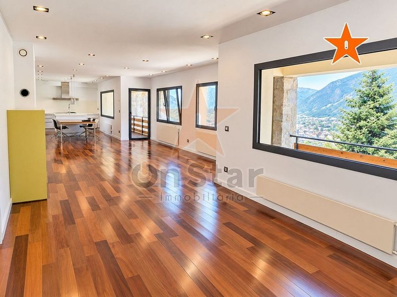 3-bedroom flat for rent in Escaldes-Engordany · 2 of 14