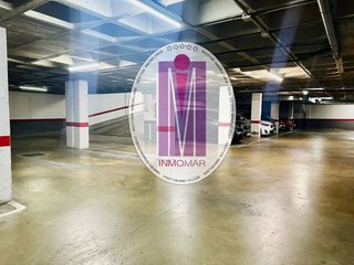 Garaje en alquiler en Centre en Castelldefels
