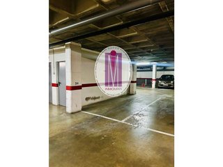 Garaje en alquiler en Centre en Castelldefels