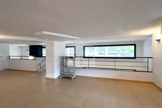 Local comercial en venta en Sant Andreu de Palomar en Barcelona