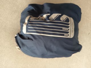 Chubasquero Ferrino niño talla 8 plegable