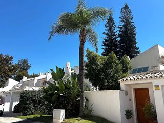 Casa adosada en alquiler en Guadalmina Alta en Marbella