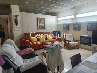 Local comercial en venta en Casagemes - Canyadó en Badalona