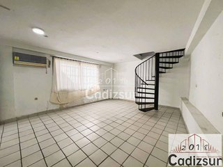 Local comercial en venta en Playa Stª Mª del Mar - Playa Victoria en Cádiz