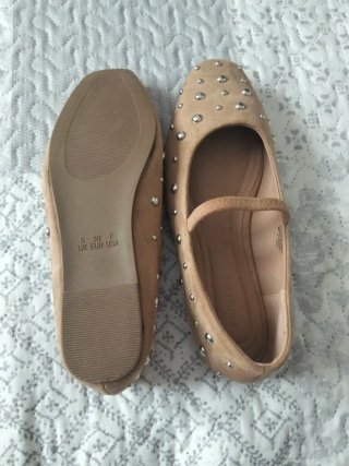 Manoletinas Beige con Tachuelas Talla 38
