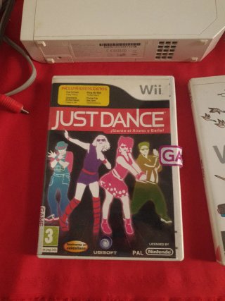 Lote Nintendo Wii: Consola y Juegos