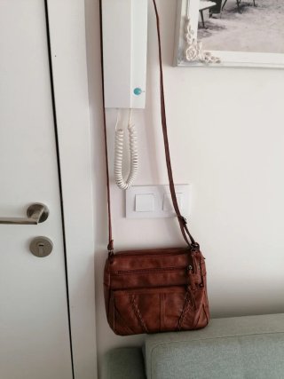 Bolso marrón de piel sintética NUEVO