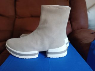 Botines Stuart Weitzman Beige/Blanco