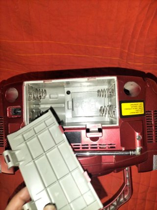 Radio CD Portátil Roja