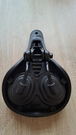 Sillín de Bicicleta Wittkop Medicus Air