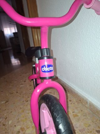 Bicicleta de Equilibrio Chicco Rosa
