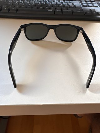 Gafas de Sol Ray-Ban para Niños Modelo RJ 9062S