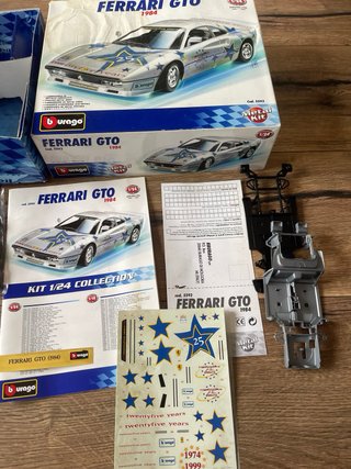 Bburago Ferrari GTO 1984 Metal Kit 1/24
