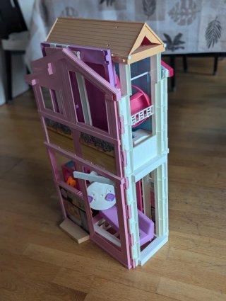 Casa de muñecas plegable