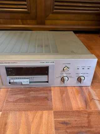 Amplificador Estéreo Vintage Akai AM-U02