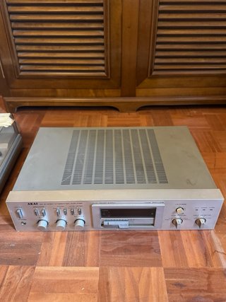 Amplificador Estéreo Vintage Akai AM-U02