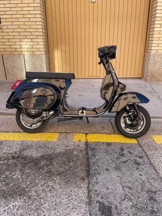 Vespa PK 75 Elestart Negra
