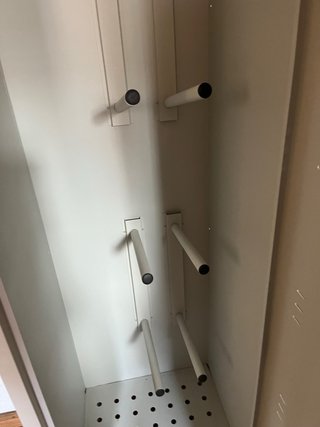 Armario Guarda Esquís Metálico Lo tengo en Formiga