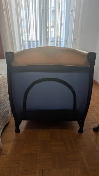 Cuna de viaje plegable. Entrega en persona