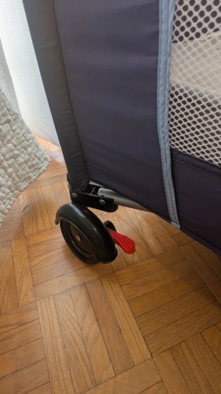 Cuna de viaje plegable. Entrega en persona