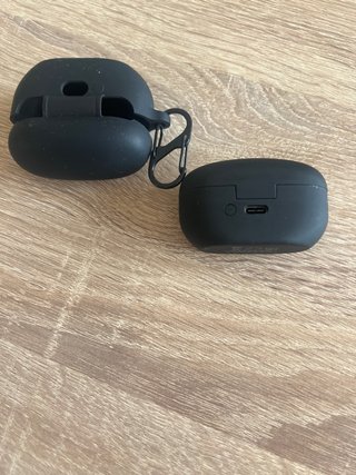 Estuche Auriculares Sony Negro