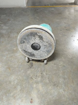 Pulidora de suelo industrial